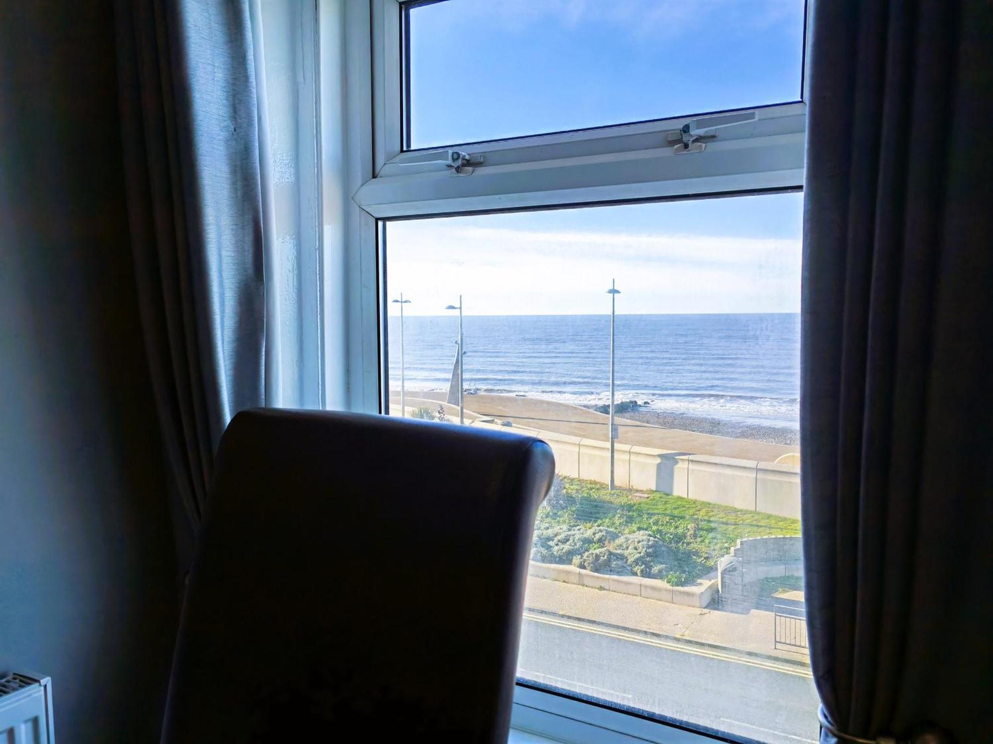Seahawk Holiday Apartments Cleveleys Exterior photo