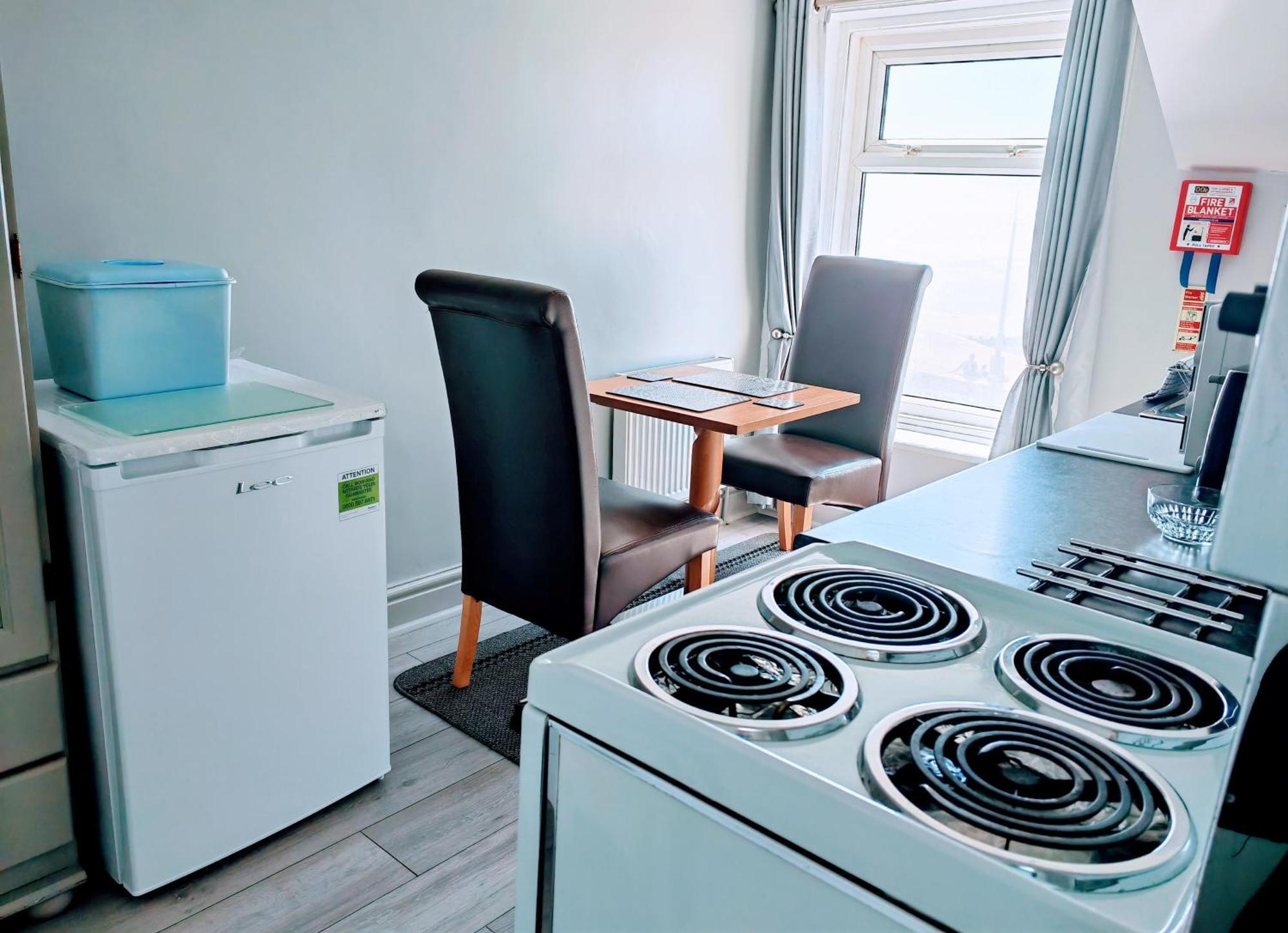 Seahawk Holiday Apartments Cleveleys Exterior photo