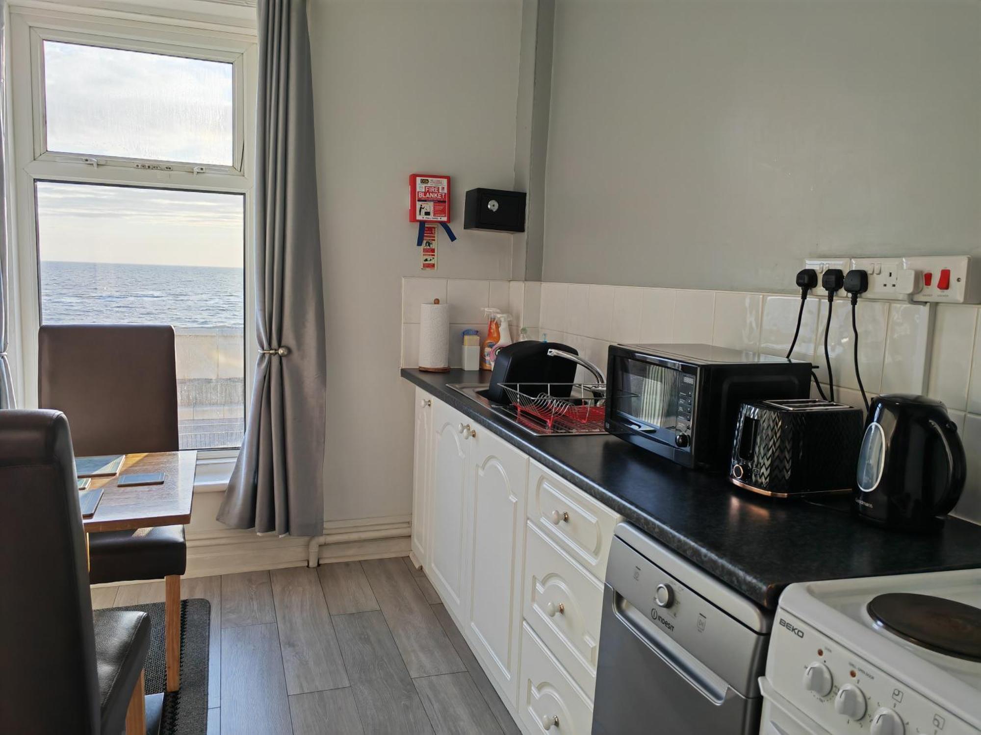 Seahawk Holiday Apartments Cleveleys Exterior photo